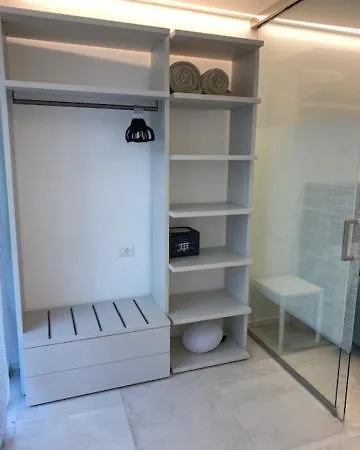 شقة Velar